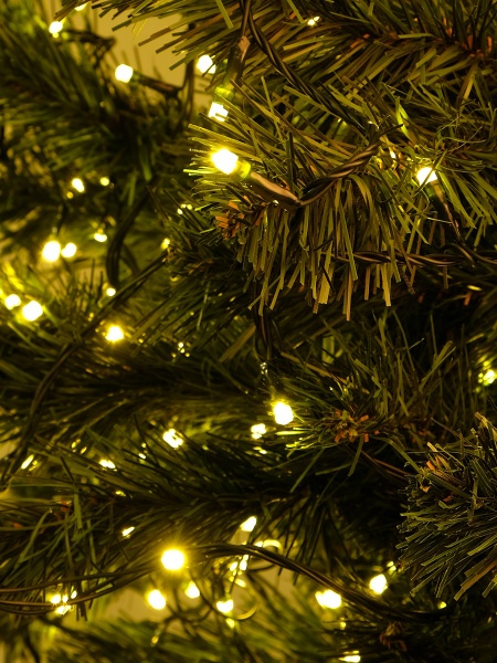 Электрогирлянда линейная SHLigts Нить (DCB-LD180GL-C-31V) встроенный светодиод (LED) 180 ламп 9 м 