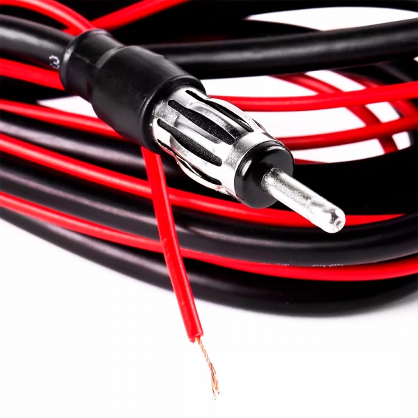 Антена автомобільна AMiO з пiдсилювачем ANT04 (01127)