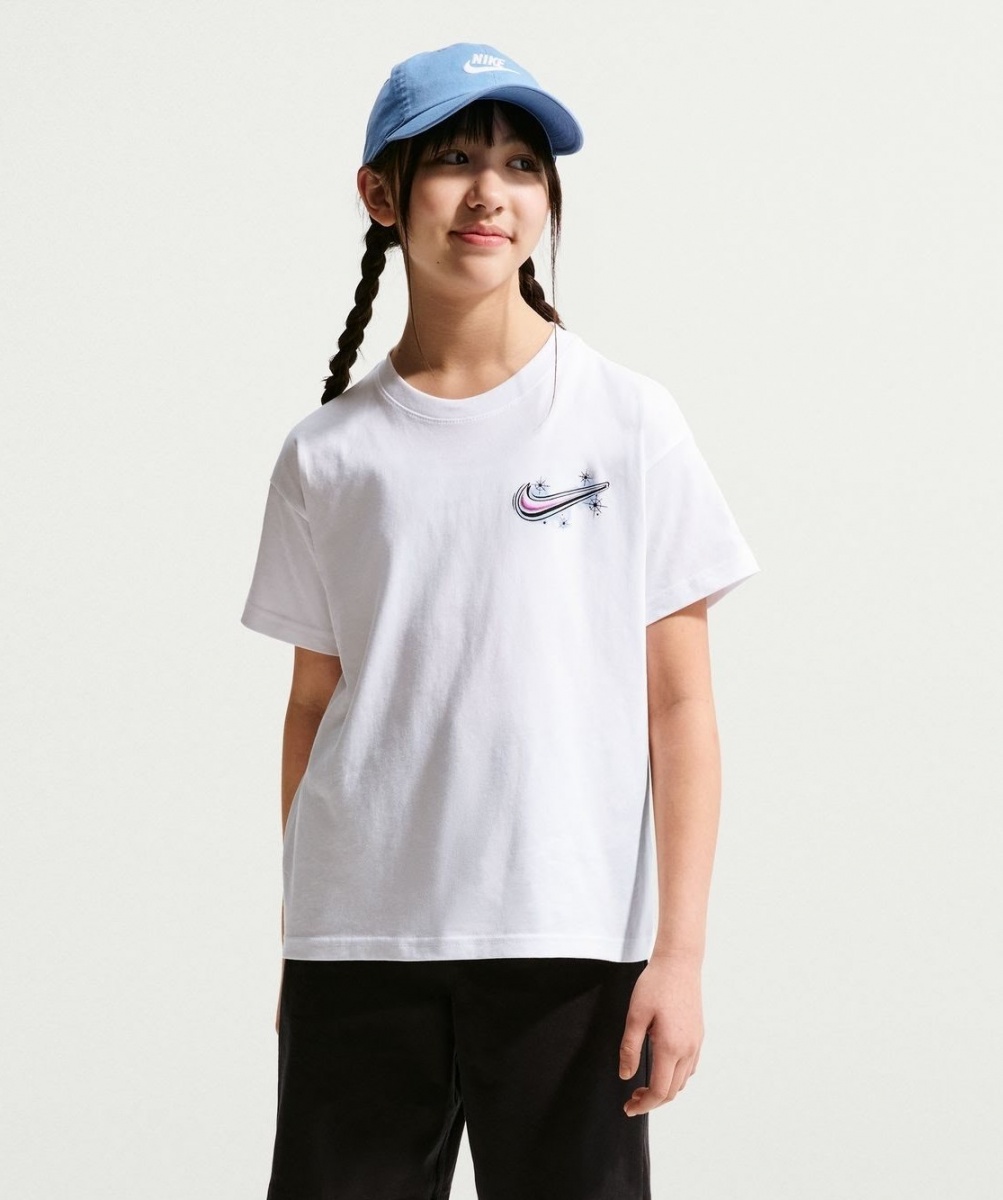 Футболка Nike G NSW TEE BOY AIRBRUSH IR5190-100 р.M белый — фото 1