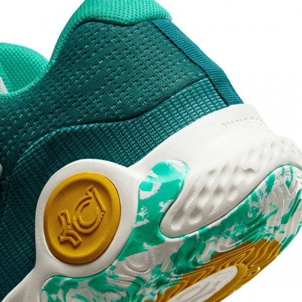 Кроссовки Nike KD TREY 5 X DD9538-300 р.44,5 зеленый