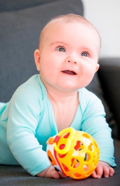 Іграшка-брязкальце Bebelino М'який м'яч Собака 58059