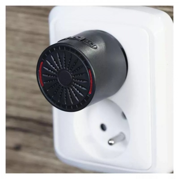 Звонок беспроводной в розетку Emos черный P5734B