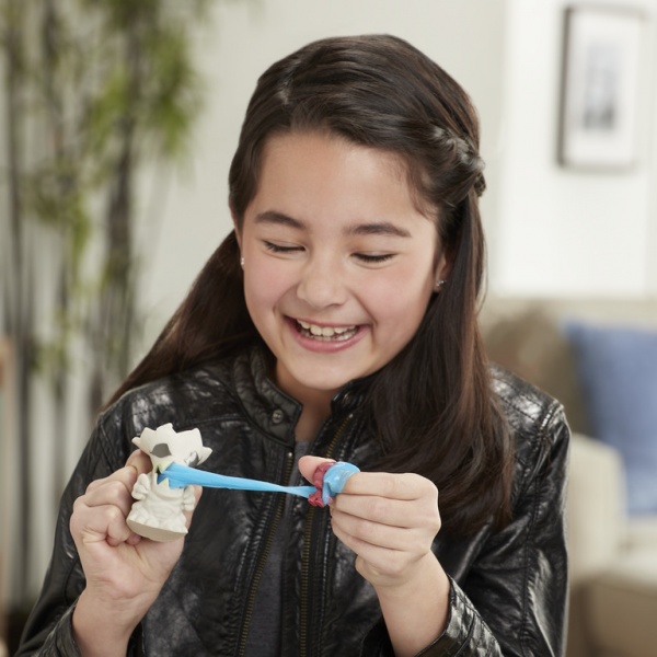 Фигурка Hasbro героя мультфильма Человек-Паук в ассортименте E8690 