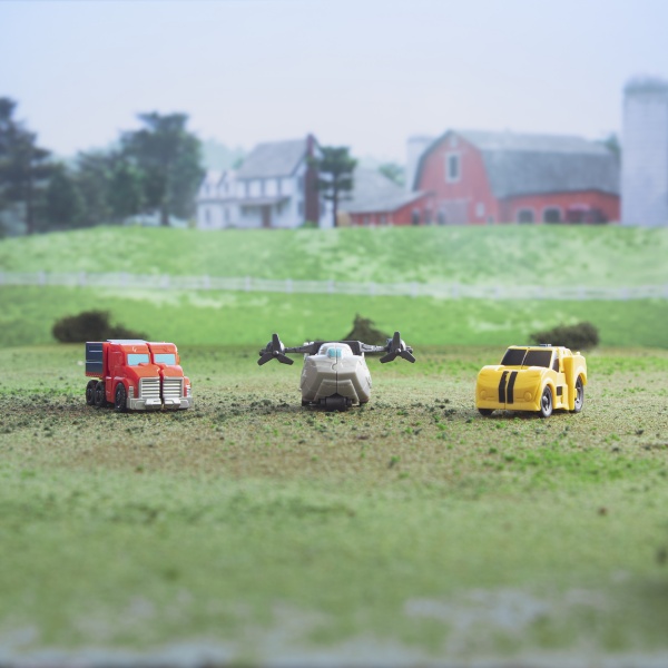 Игрушка-трансформер Hasbro серии Трансформеры: Эрсспрак в ассортименте F6228 