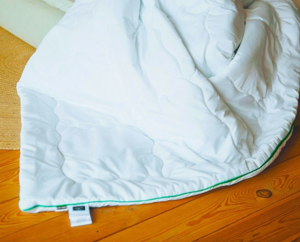 Ковдра антиалергенна Eco Hand Made 075 зима (2200000456045) 220x240 см MirSon