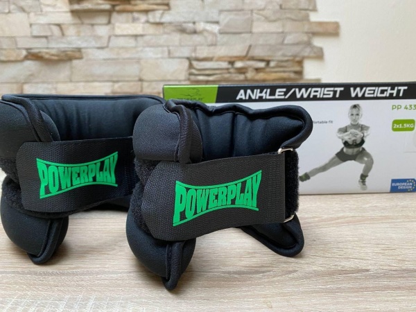 Манжеты-утяжелители PowerPlay 4335 черные 2x1,5 кг 