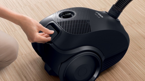 Пилосос Bosch Serie 2 BGBS2LB1 black 