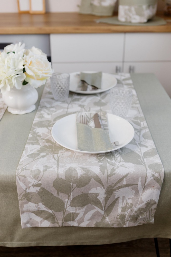 Скатерть Herbs Green 133x220 см La Nuit