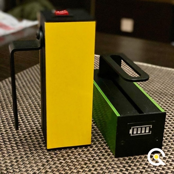 Светодиодный фонарик Q-FIREFLY-I LED ручной металлический QUANTULA Q-FIREFLY-I 460Lm Li-Ion черно-желтый