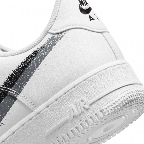 Кроссовки Nike NIKE AIR FORCE 1 07 FD0660-100 р.45,5 белый