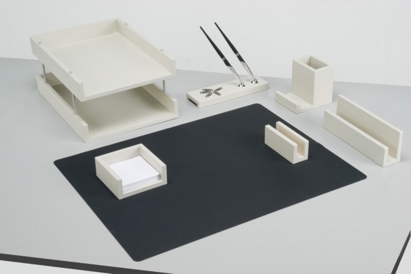 Набір настільний Bestar з натурального дерева Champ 7 предметів сірий