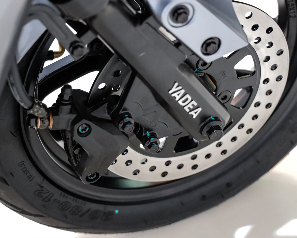 Электроскутер YADEA E8S (white)