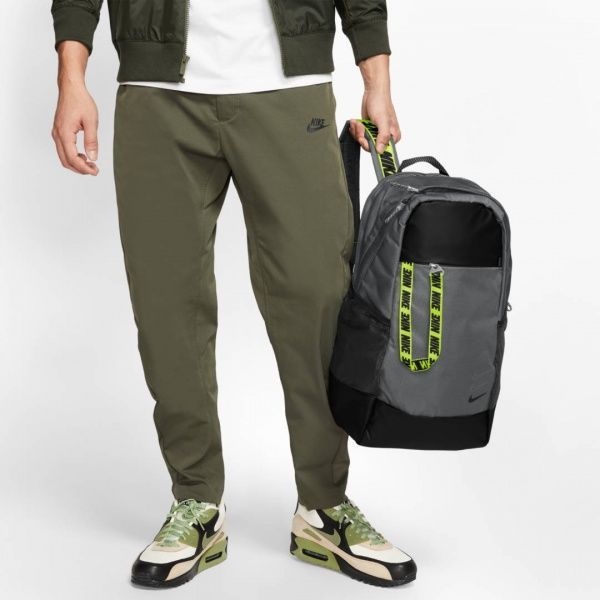 Рюкзак Nike Sportswear Essentials BA6143-068 серый