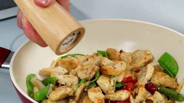 Млинок для солі та перцю Virgo Wood 24 см 658222 Tescoma