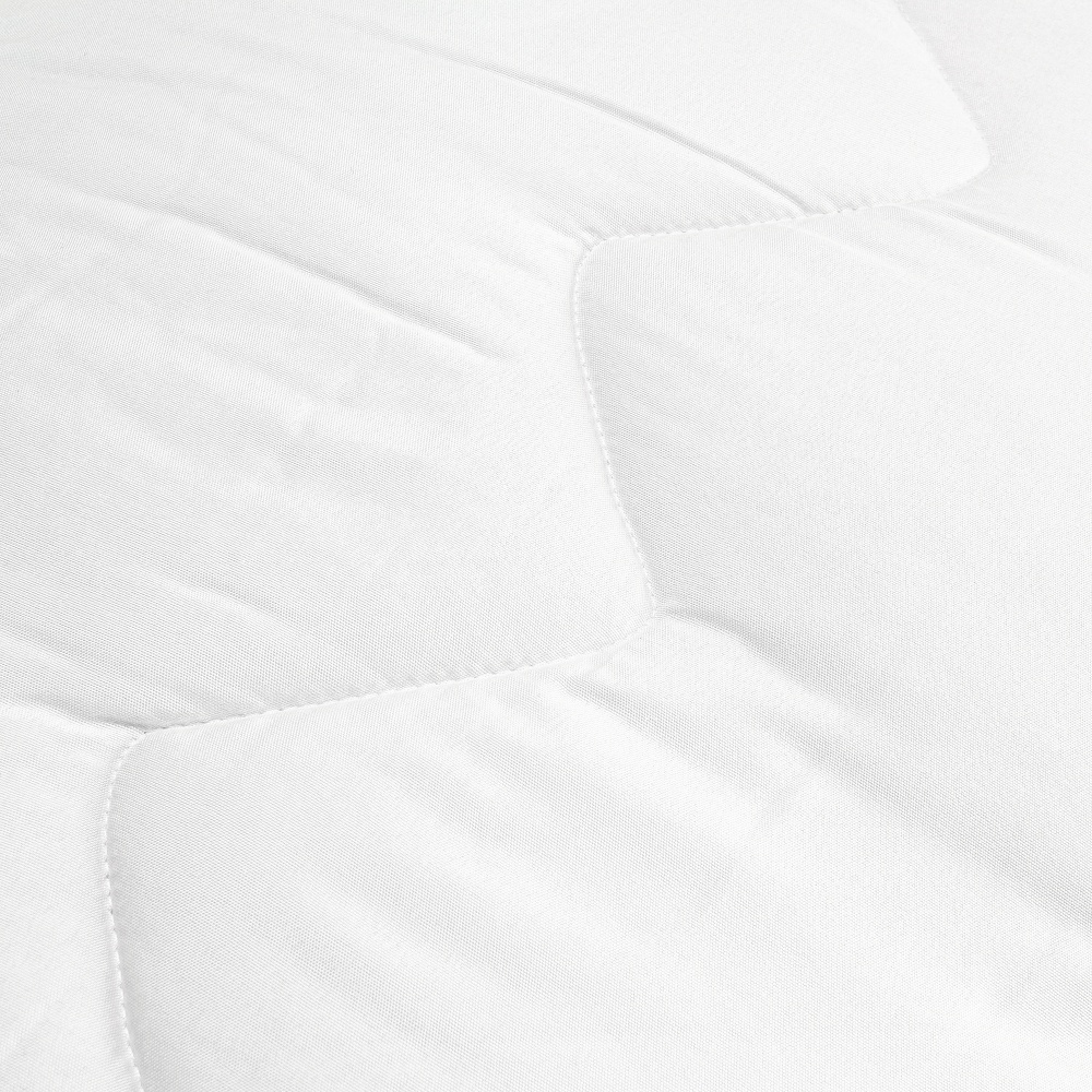 Одеяло стеганое 200x210 см Homeline белый