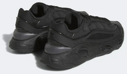 Кросівки Adidas GX4506 р.39 1/3 чорний