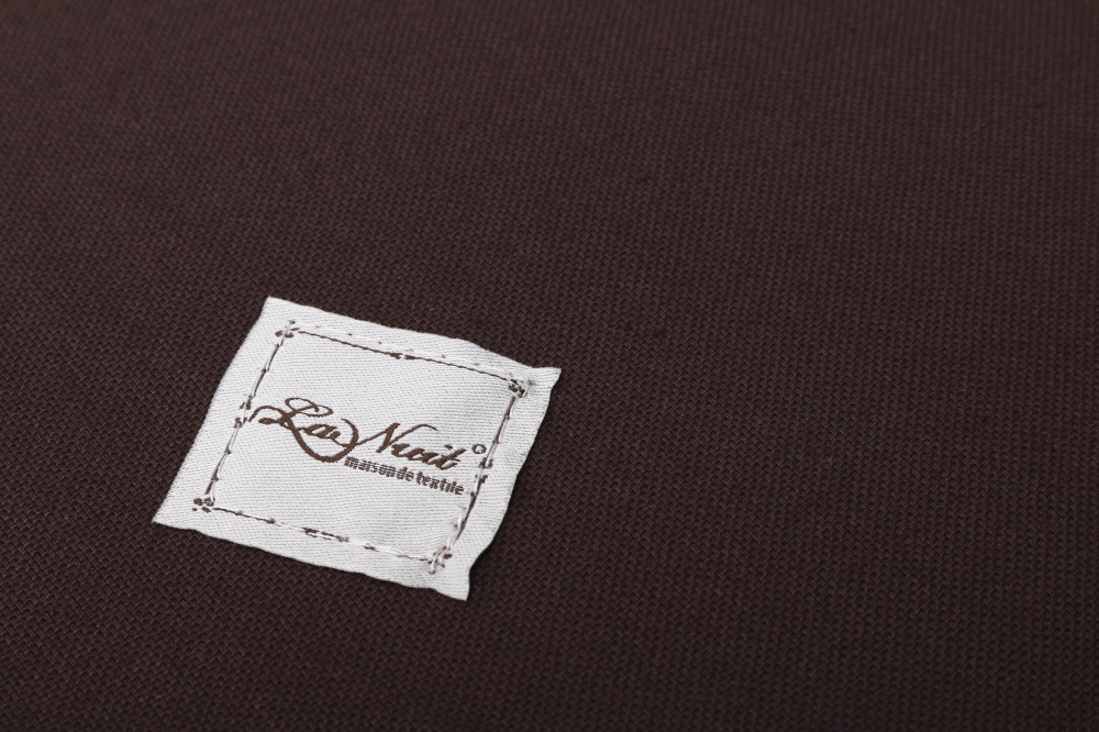 Скатерть Шиповник d200 коричневый La Nuit