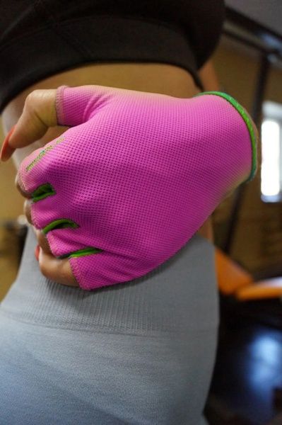 Перчатки для фитнеса PowerPlay PP_03-418 р. S розовый 