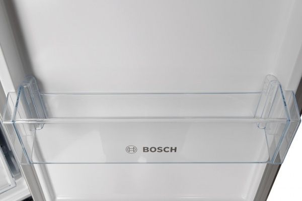 Холодильник Bosch KGN 39VI306