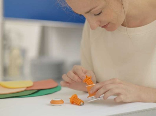 Резак круговой для ткани 1023904 Fiskars