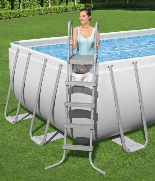 Бассейн каркасный Bestway 671х366х132 см (5612B)