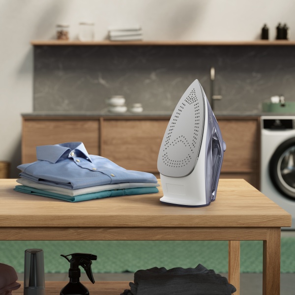 Утюг Electrolux E6SI1-2MN 