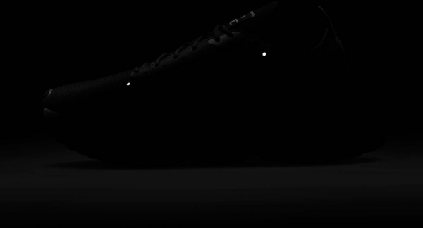 Кроссовки Nike Air Zoom-Type SE CV2220-003 р.US 8,5 черно-белый