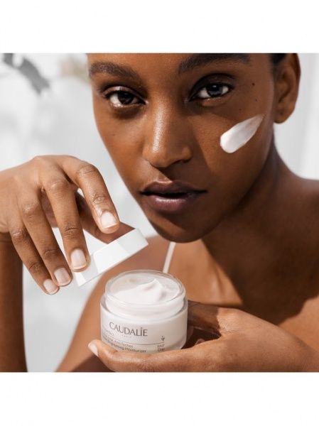 Крем для обличчя денний Caudalie Vinoperfect для сяяння шкіри 50 мл
