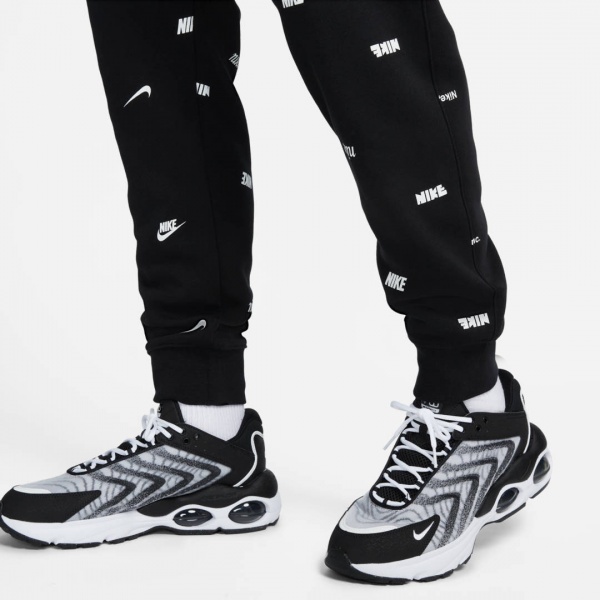 Брюки Nike M NK CLUB+ BB JGGR AOP FB7437-011 р. S черный