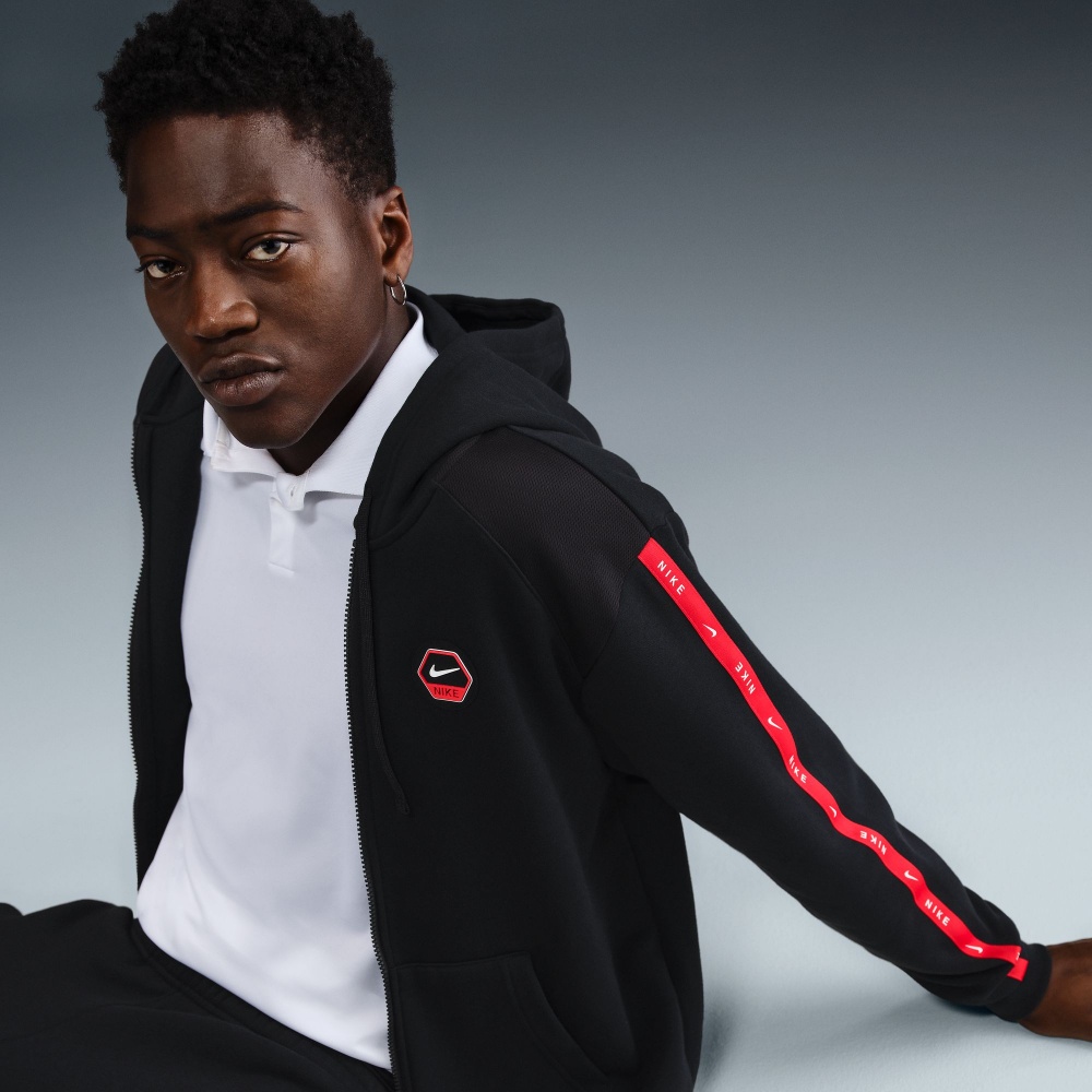 Джемпер Nike M NSW CS HOODY FLC BB IH4285-010 р.M чорний