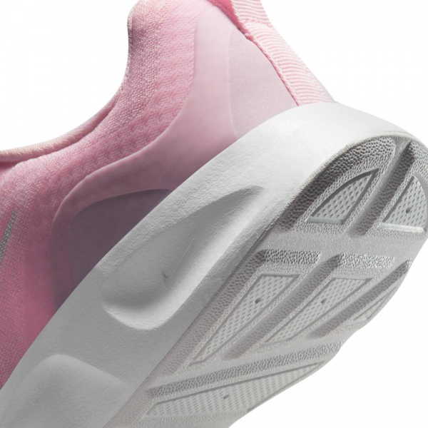 Кросівки Nike CJ3816-601 р.US 6Y рожевий