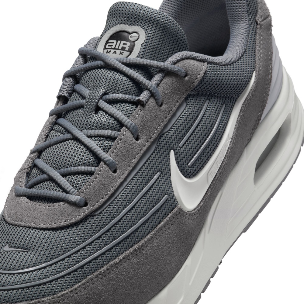 Кросівки чоловічі демісезонні Nike AIR MAX VERSE FV1302-005 р.42,5 сірі