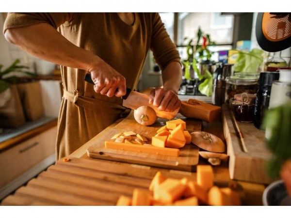 Нож-секач Fiskars FF Nakiri 1057537