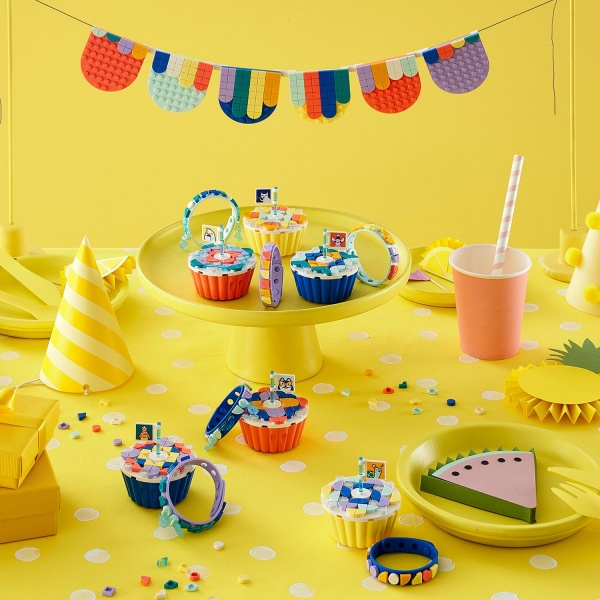 Конструктор LEGO DOTS Набір для супервечірки 41806