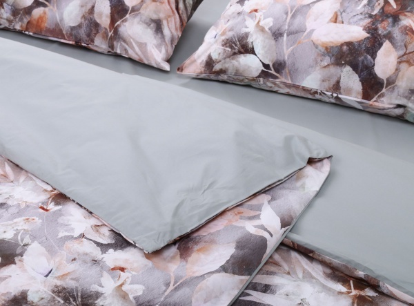 Комплект постільної білизни Paris Rindael сімейний сірий Guy Laroche 