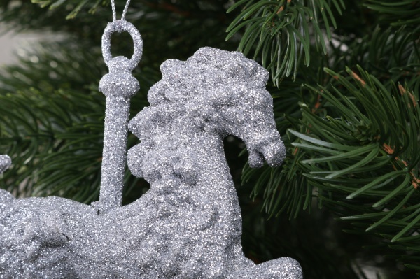 Ялинкова іграшка Коник срібний 13x12x3 см SD22-213 