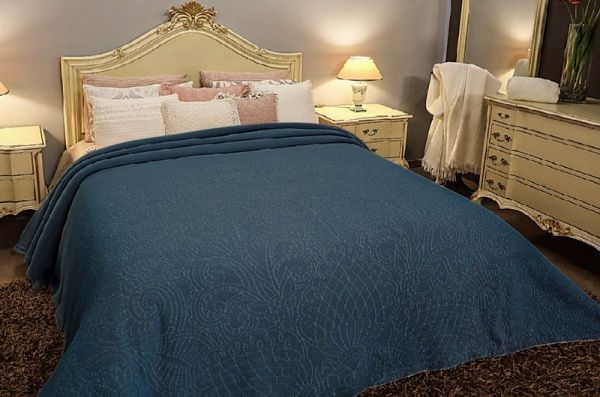 Покрывало Maia 230x270 см La Nuit хвойно-зеленый 