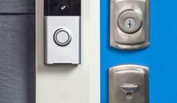 Как установить и подключить дверной звонок