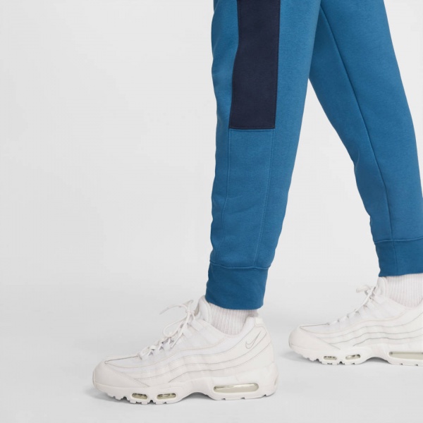 Спортивный костюм Nike DM6836-407 р. XL синий