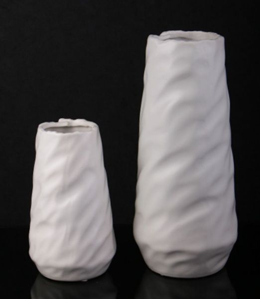 Ваза керамическая белая Creative 13,5х13,5х30,5 см