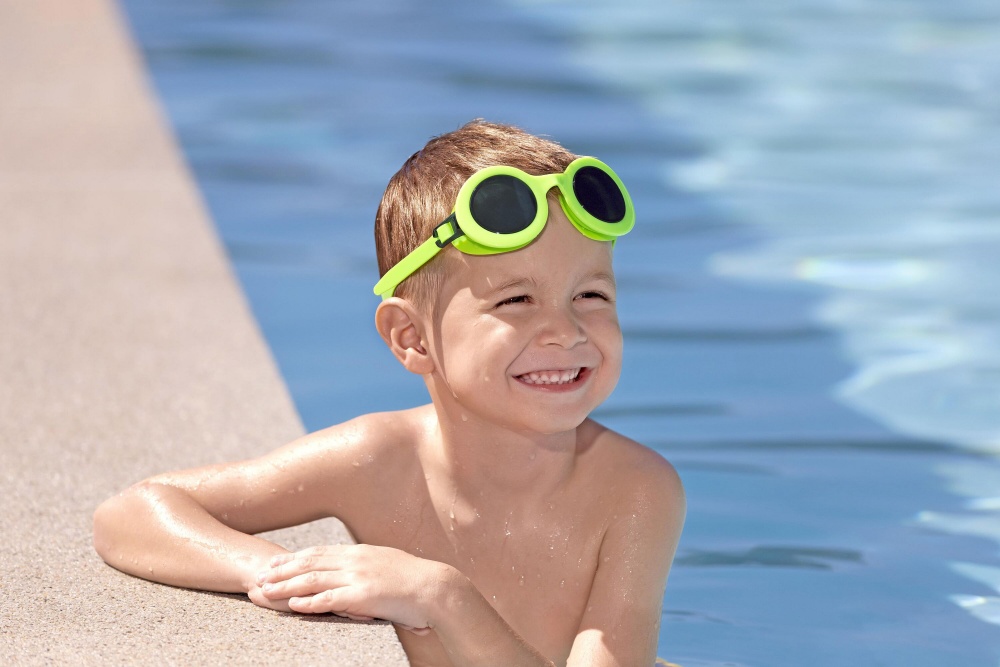 Окуляри для плавання Bestway Aquashade 21178 OS в асортименті