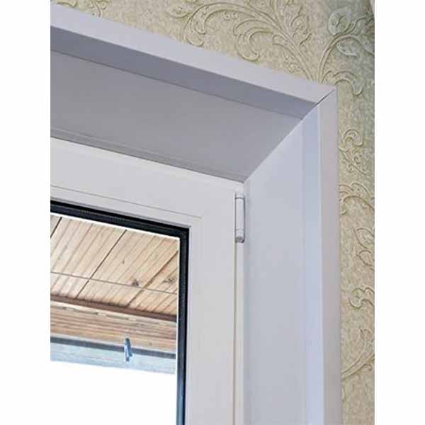 Уголок алюминиевый АЛЮПРО 15x15x1,5 мм 2500 мм с клейкой лентой орех светлый