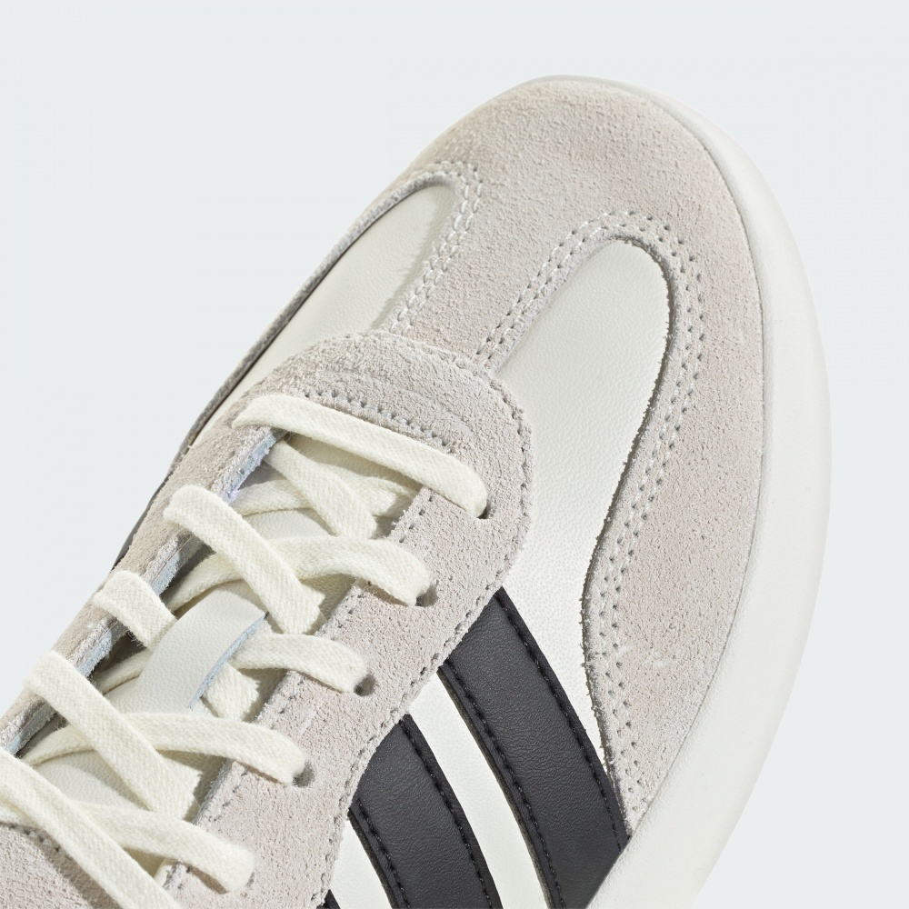 Кросівки жіночі Adidas BARREDA DECODE LUX JR3531 р.39 1/3 бежеві