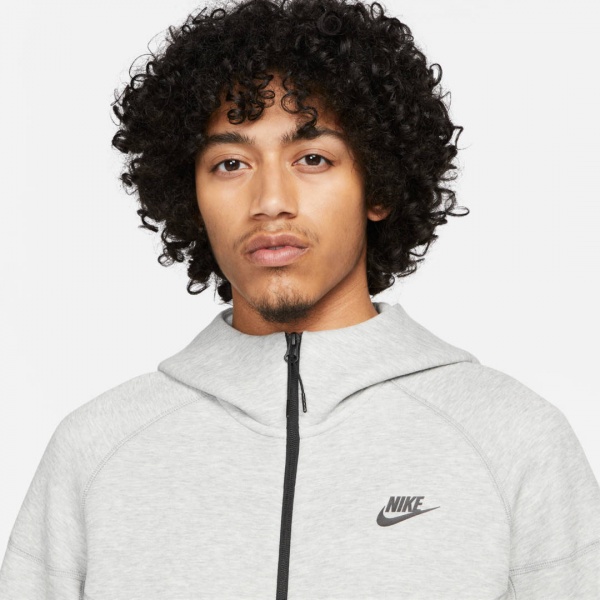 Джемпер Nike M NK TCH FLC FZ WR HOODIE FB7921-063 р.XL сірий