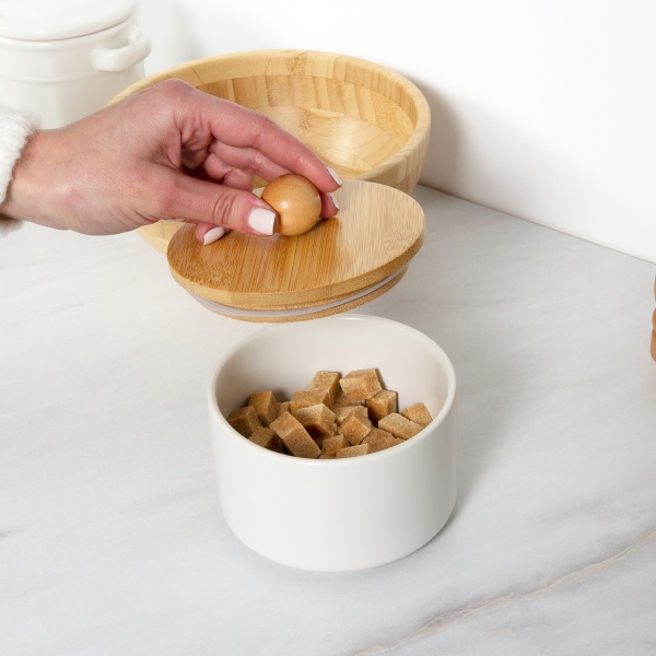 Емкость для хранения 650 мл KP-17 White/Wood MVM