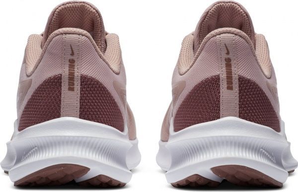 Кроссовки Nike Downshifter 10 CI9984-200 р.US 7,5 розовое золото