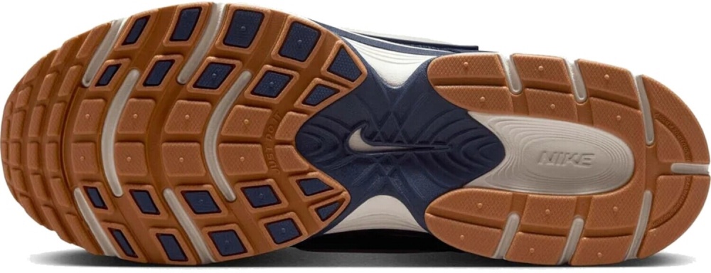 Кроссовки Nike NIKE V5 RNR SUEDE II6292-400 р.42