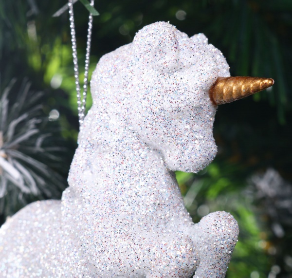 Подвеска Единорог 2 6х12х3 см бриллиантовая присыпка серебряный