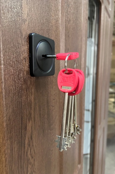 Двері вхідні Мавіс Т-8 2050x960 мм праві