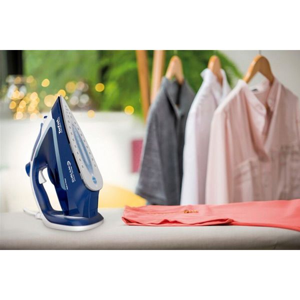 Утюг Tefal FV5735 Easygliss Plus 